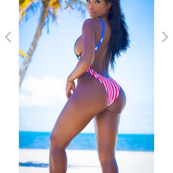 Bathing suit - Picture 4 of 5